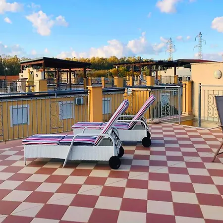 Club Two Bed 73f * Pizzo (Calabria)